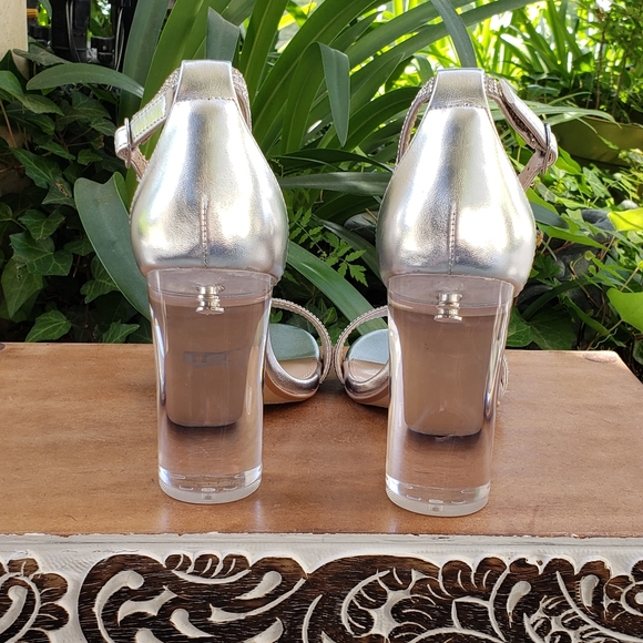 Modern Chic Steve Madden Rhinestone Sandals - Picture 8 of 14